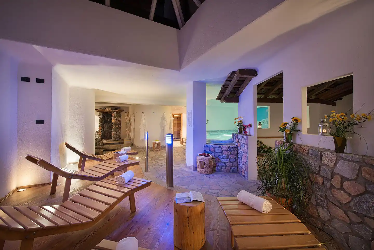 Cristallo Lobby