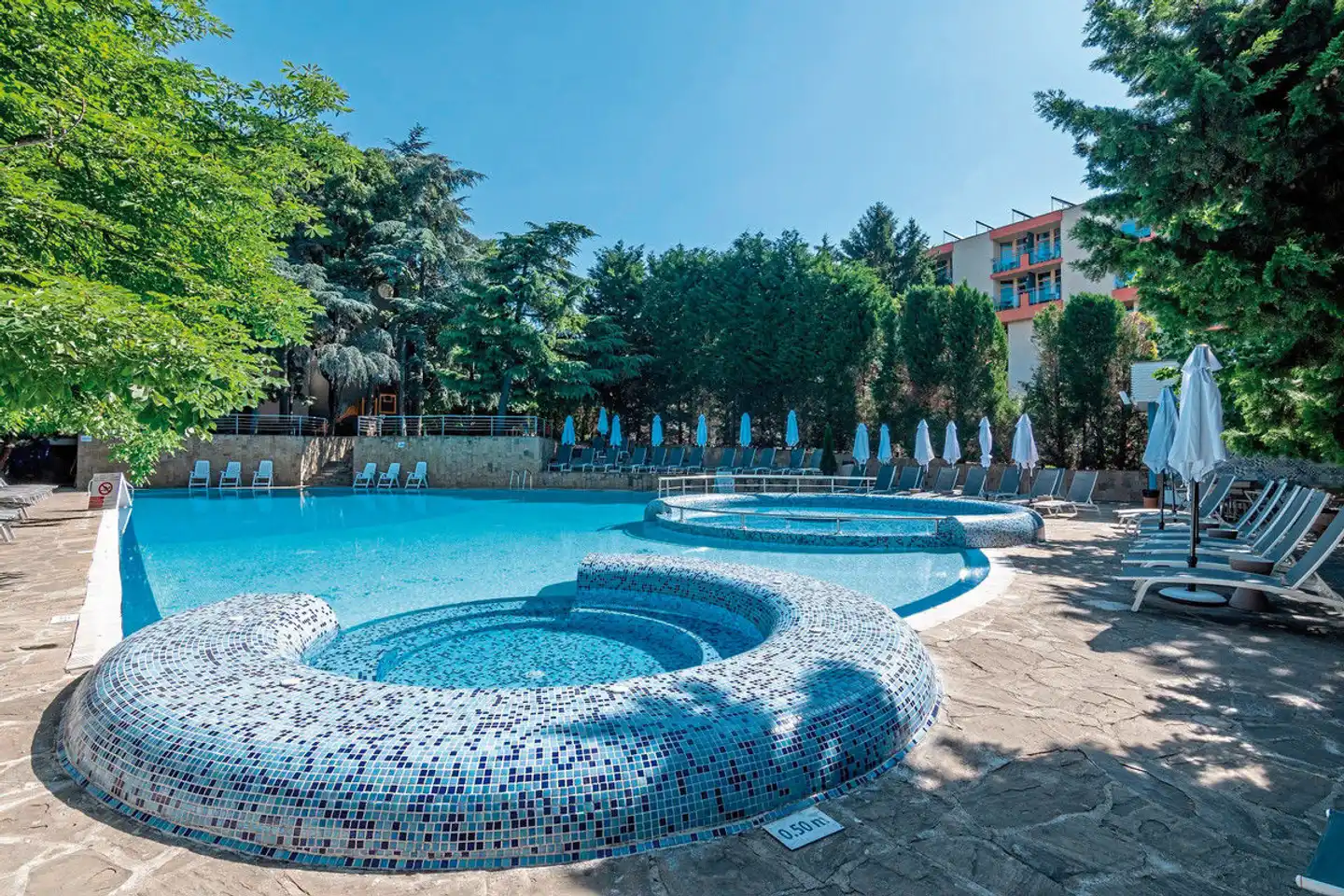 Excelsior Pool