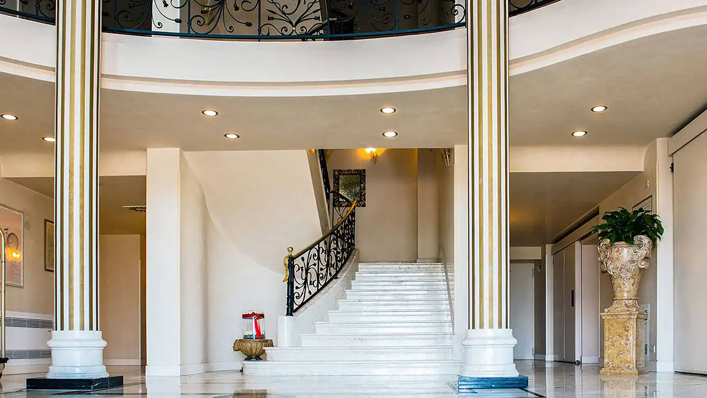 PHI Hotel Astoria Lobby