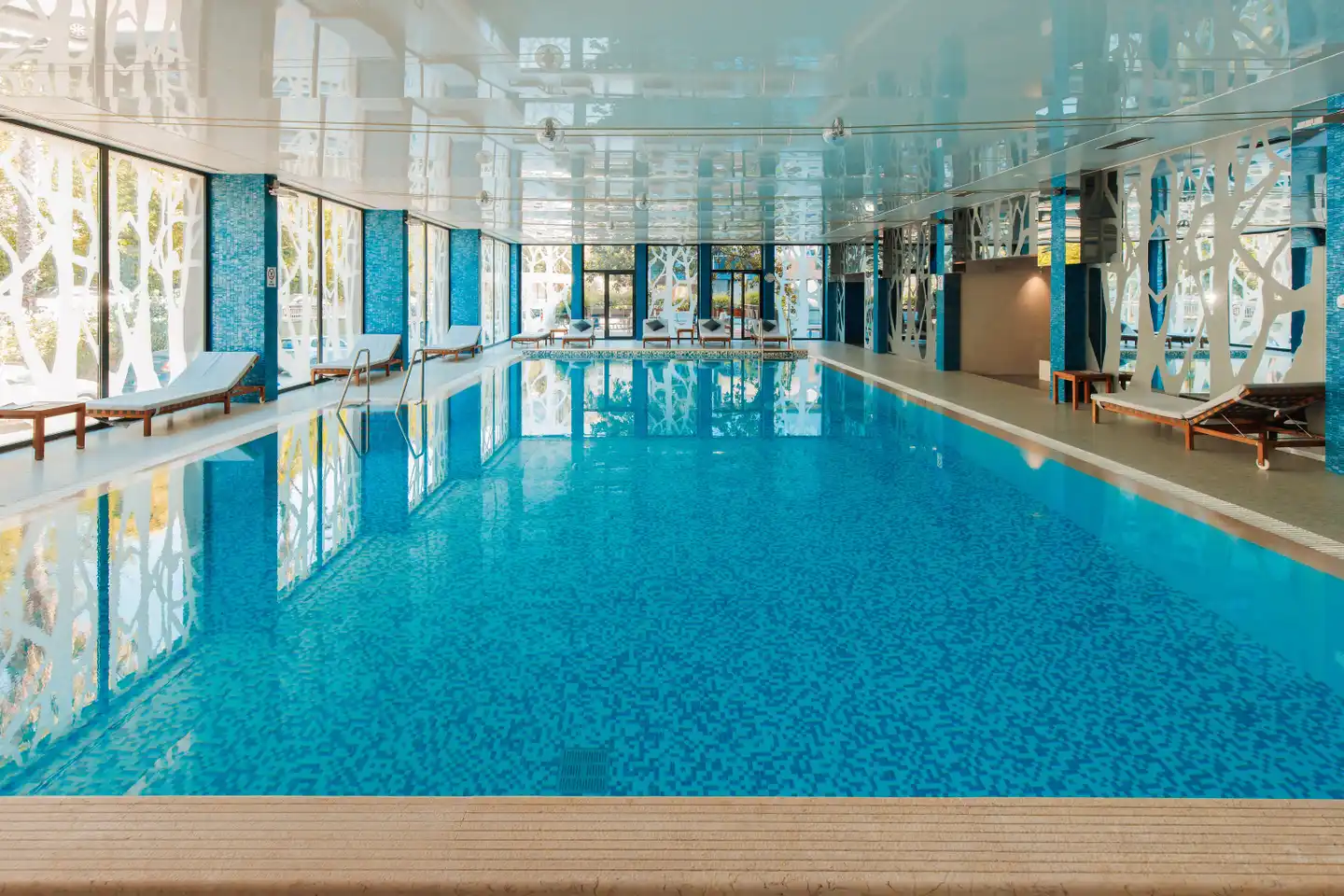 Palmon Bay Hotel & Spa Hallenbad