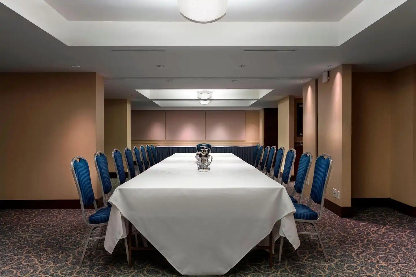 Delta Hotels by Marriott Burnaby Conference Centre Konferenz
