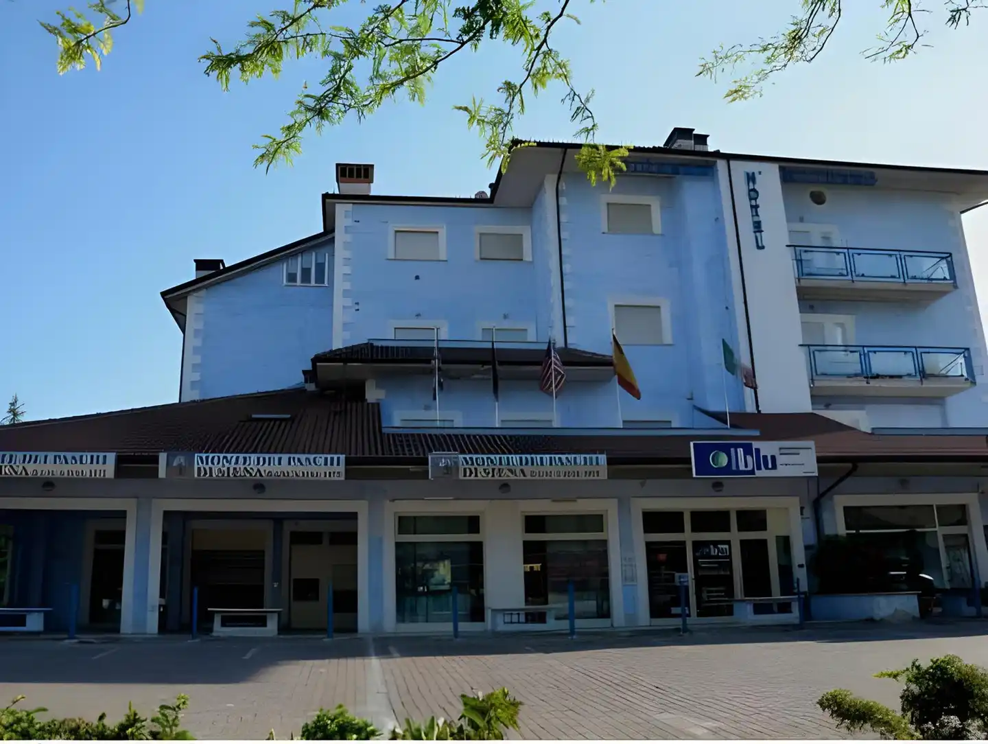 Hotel Residence Azzurro Aussenansicht