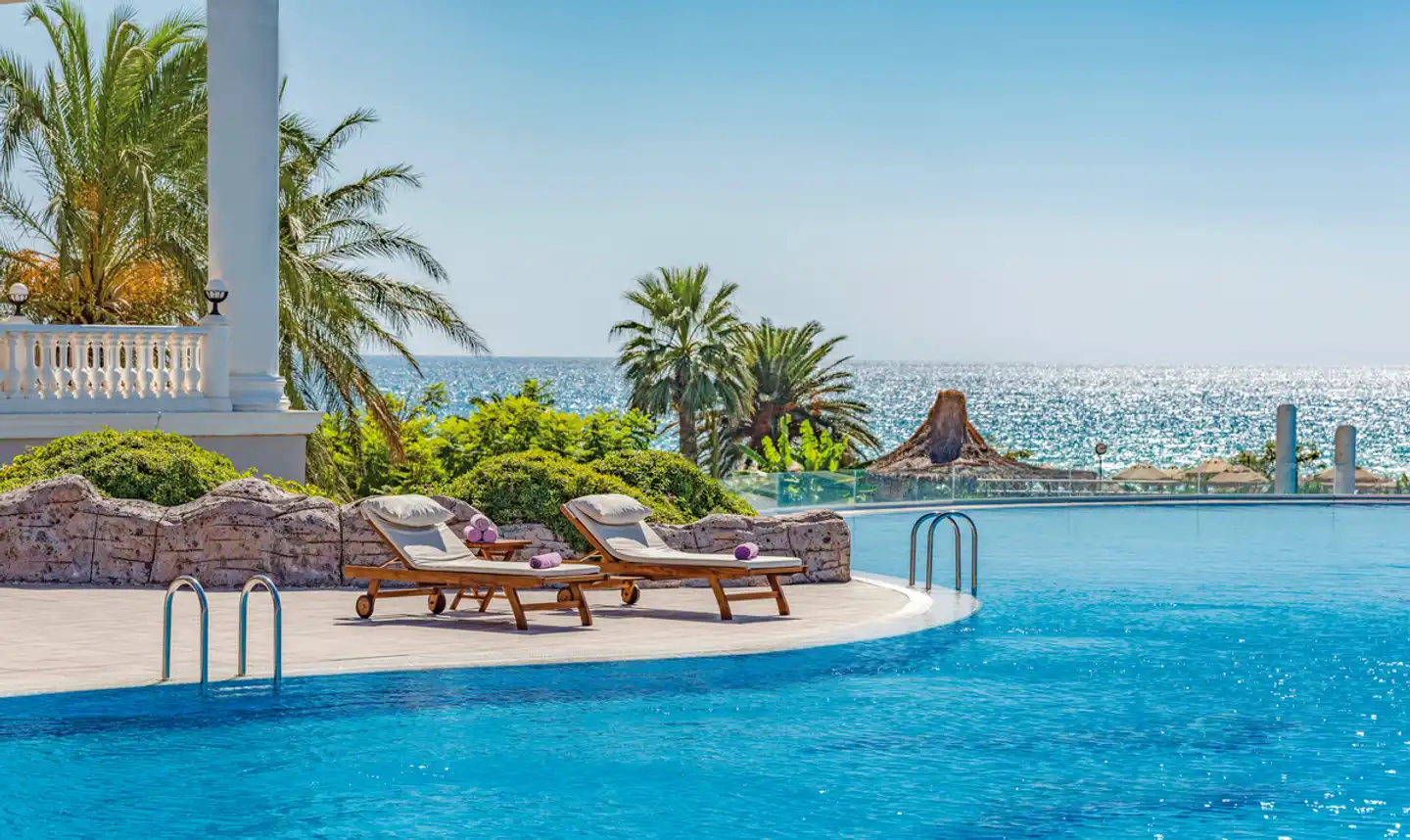 Starlight Resort Hotel Pool