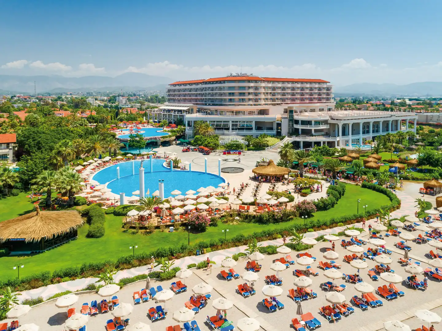 Starlight Resort Hotel Aussenansicht
