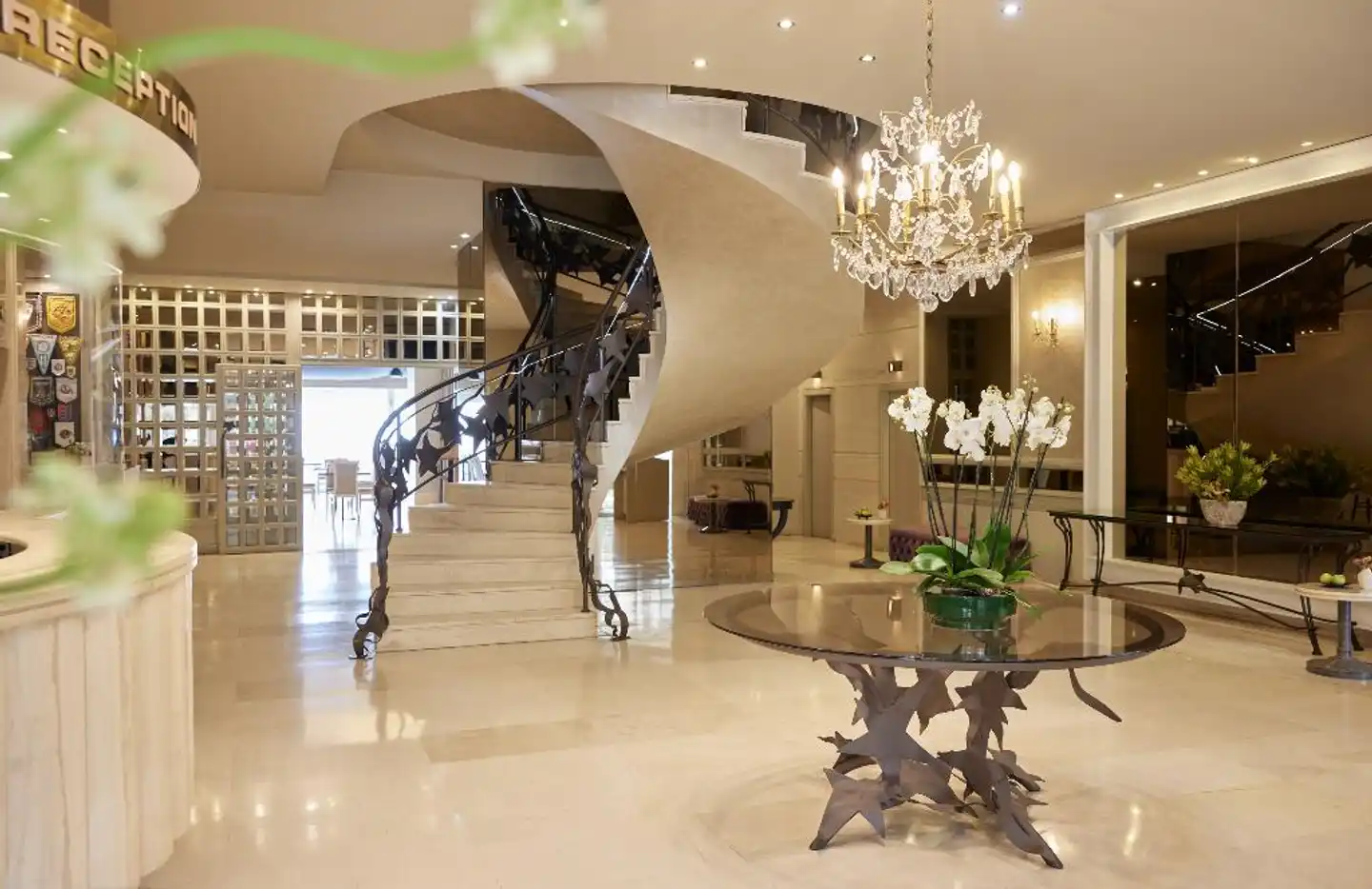 Panorama Lobby