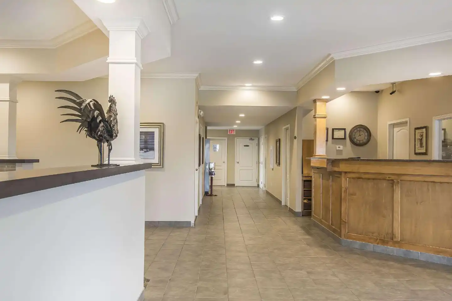 Quality Inn & Suites Amsterdam Lobby