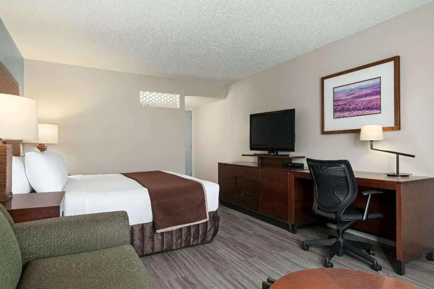 Travelodge by Wyndham Calgary South Wohnbeispiel