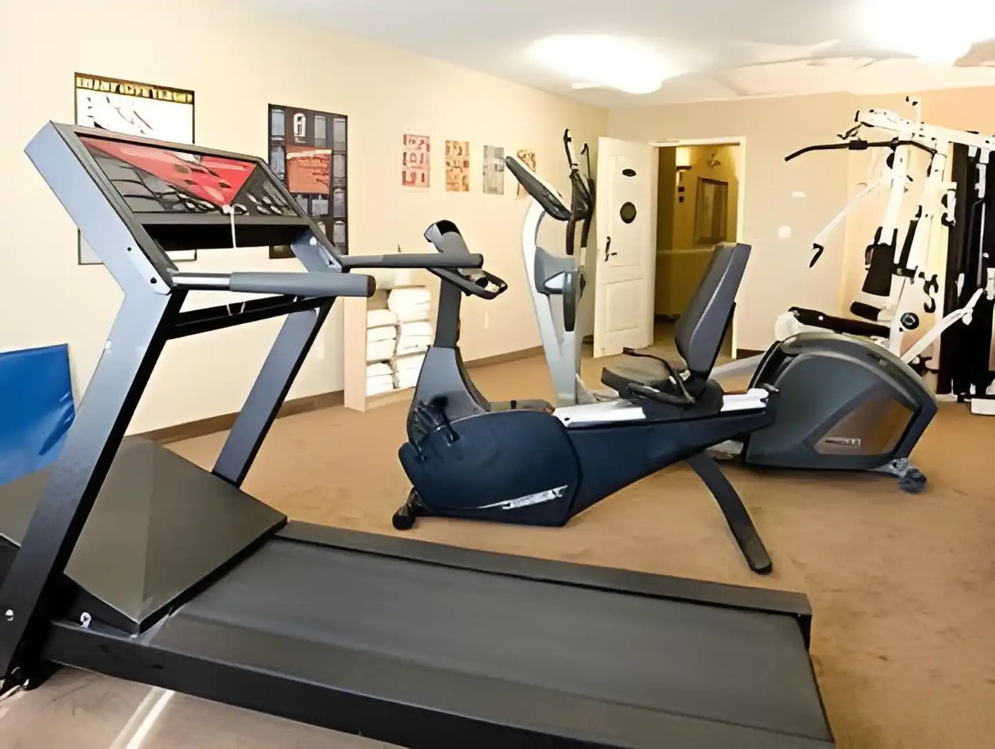 Quality Inn & Suites Amsterdam Sport und Entertainment