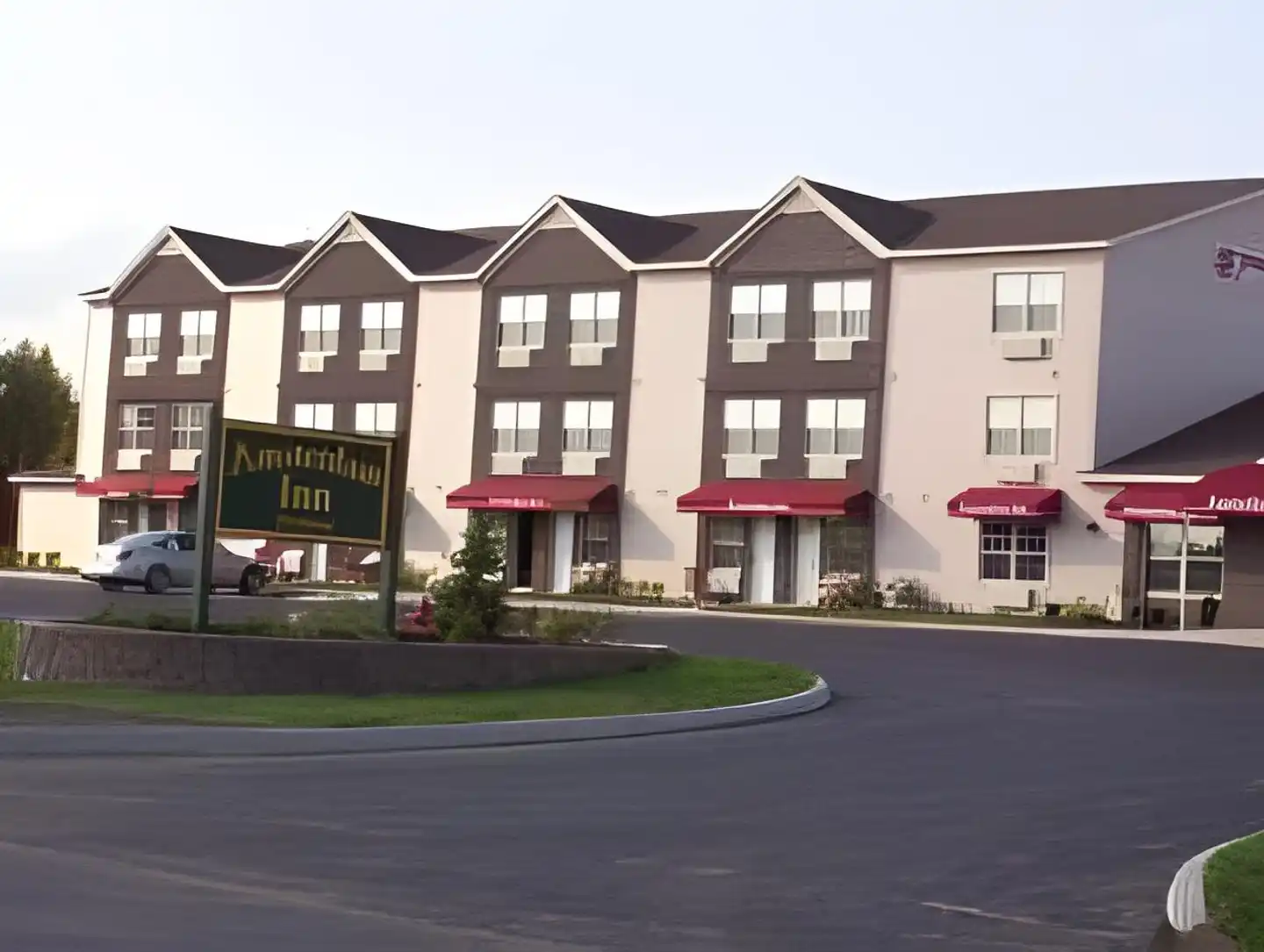 Quality Inn & Suites Amsterdam Aussenansicht