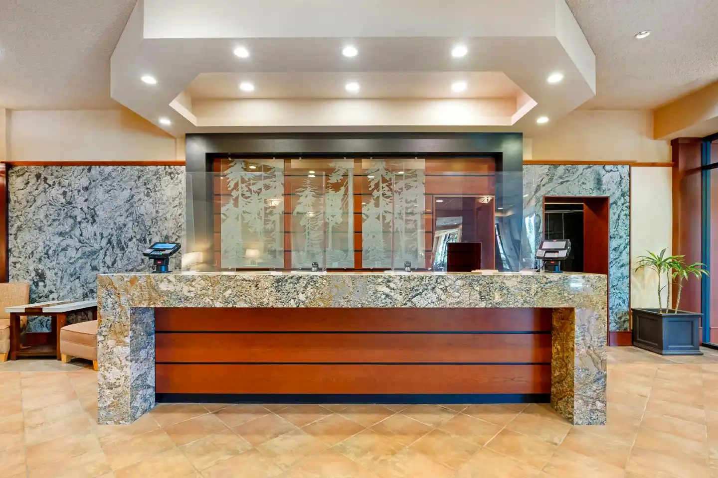 Best Western Plus Barclay Hotel Lobby