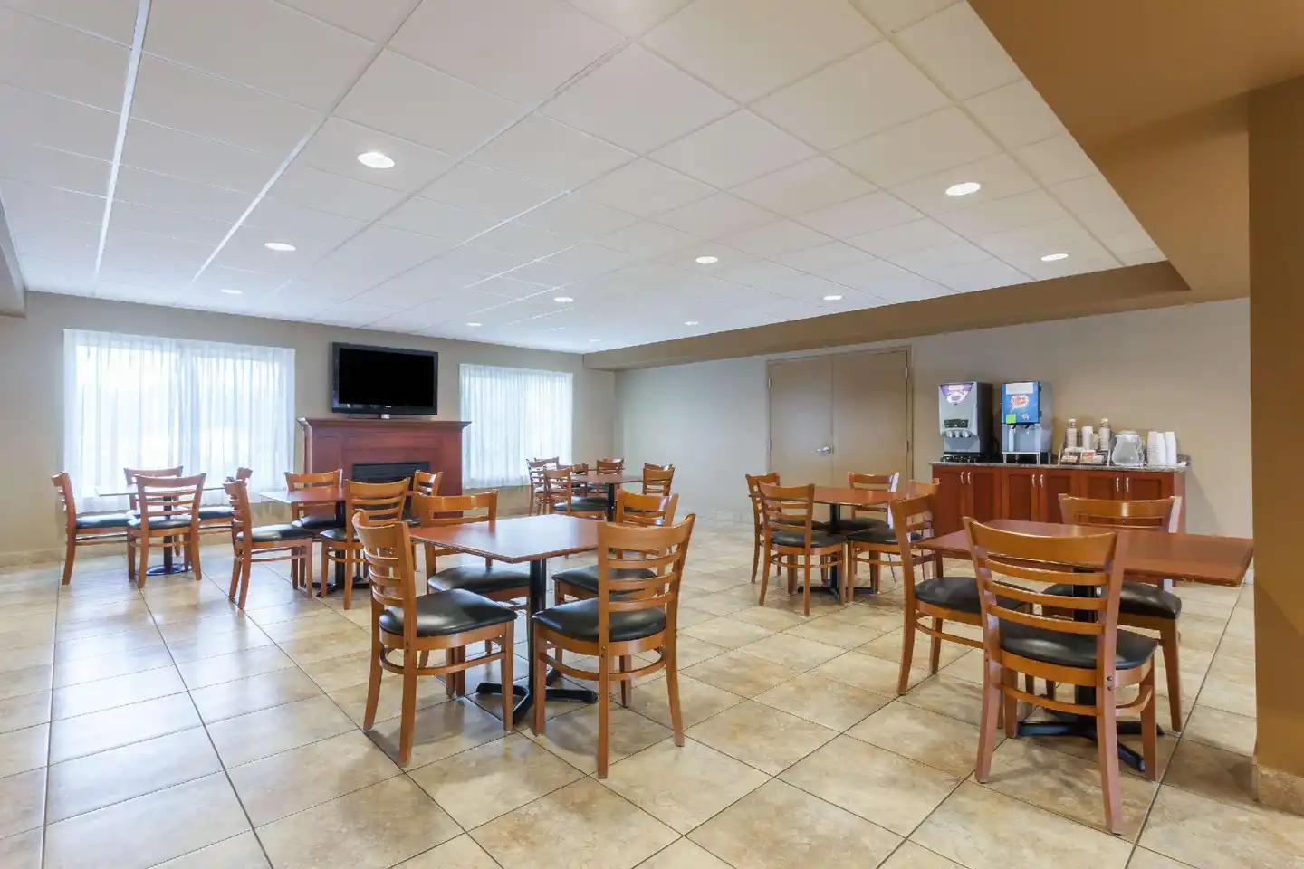 Super 8 by Wyndham Abbotsford BC Restaurant