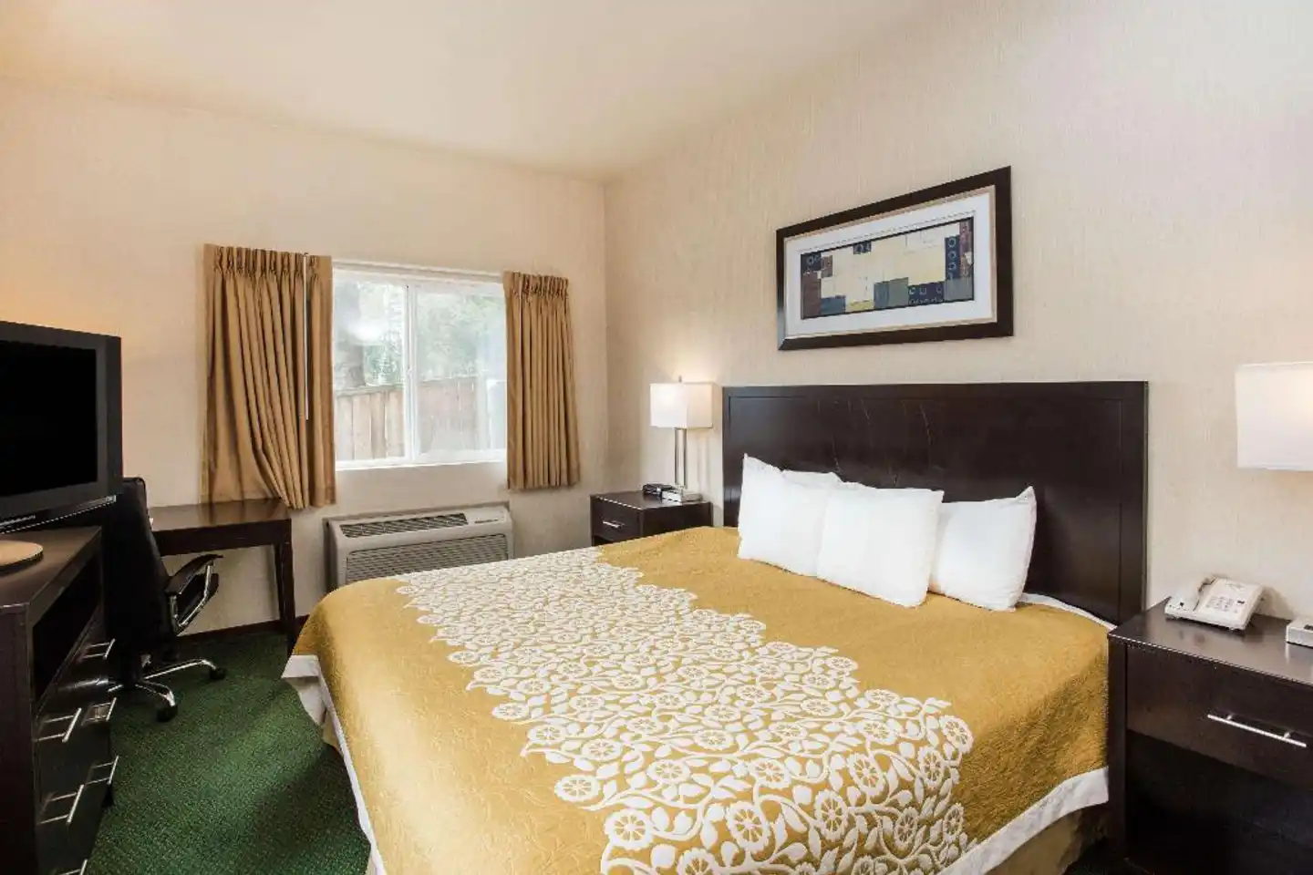 Days Inn by Wyndham Seattle Aurora Wohnbeispiel
