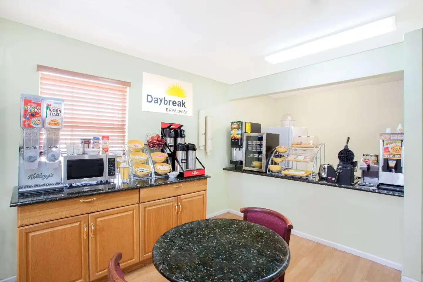 Days Inn by Wyndham Kerrville Lobby