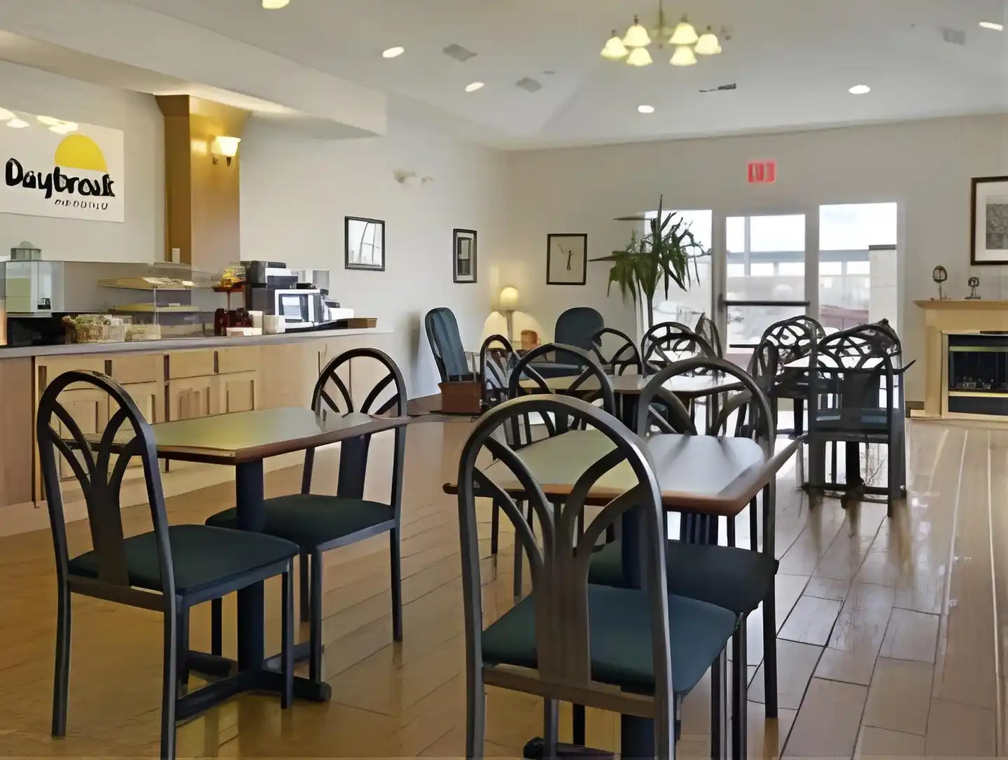 Spark by Hilton Dumas Restaurant