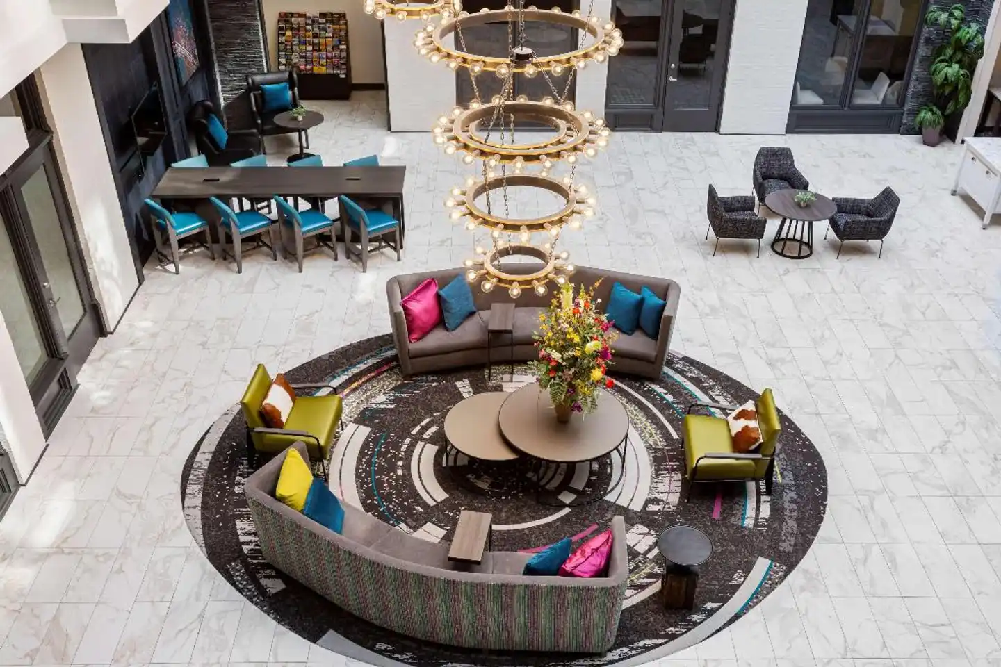 Homewood Suites by Hilton Nashville-Downtown Sport und Entertainment