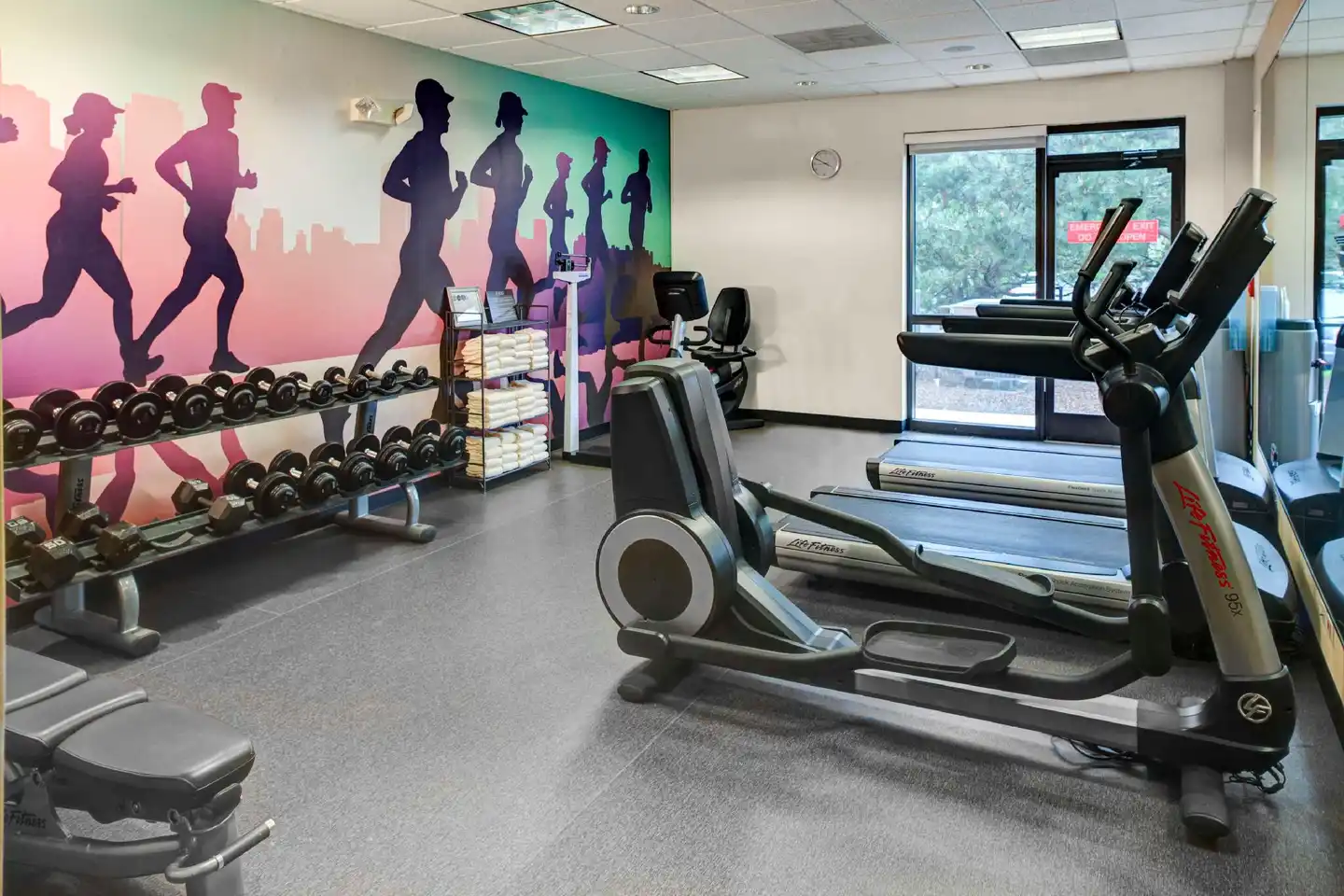 Hyatt Place Brentwood Sport und Entertainment