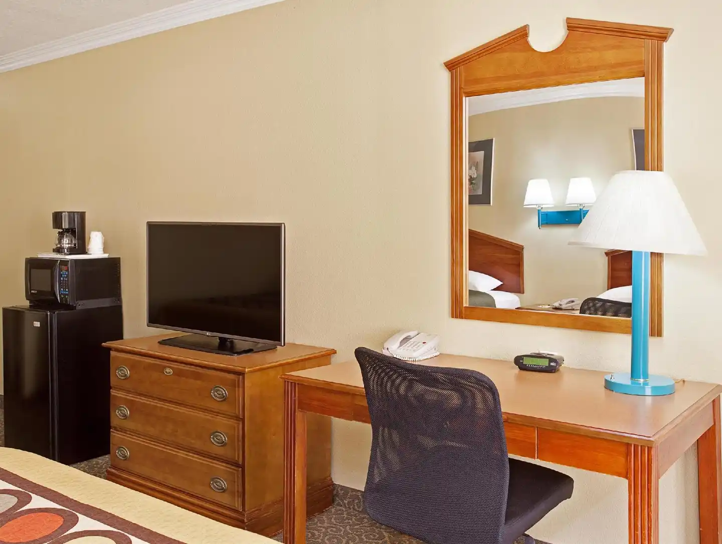 Super 8 by Wyndham Los Angeles Downtown Wohnbeispiel