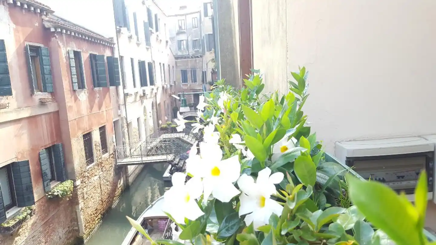 Locanda Canal Restaurant