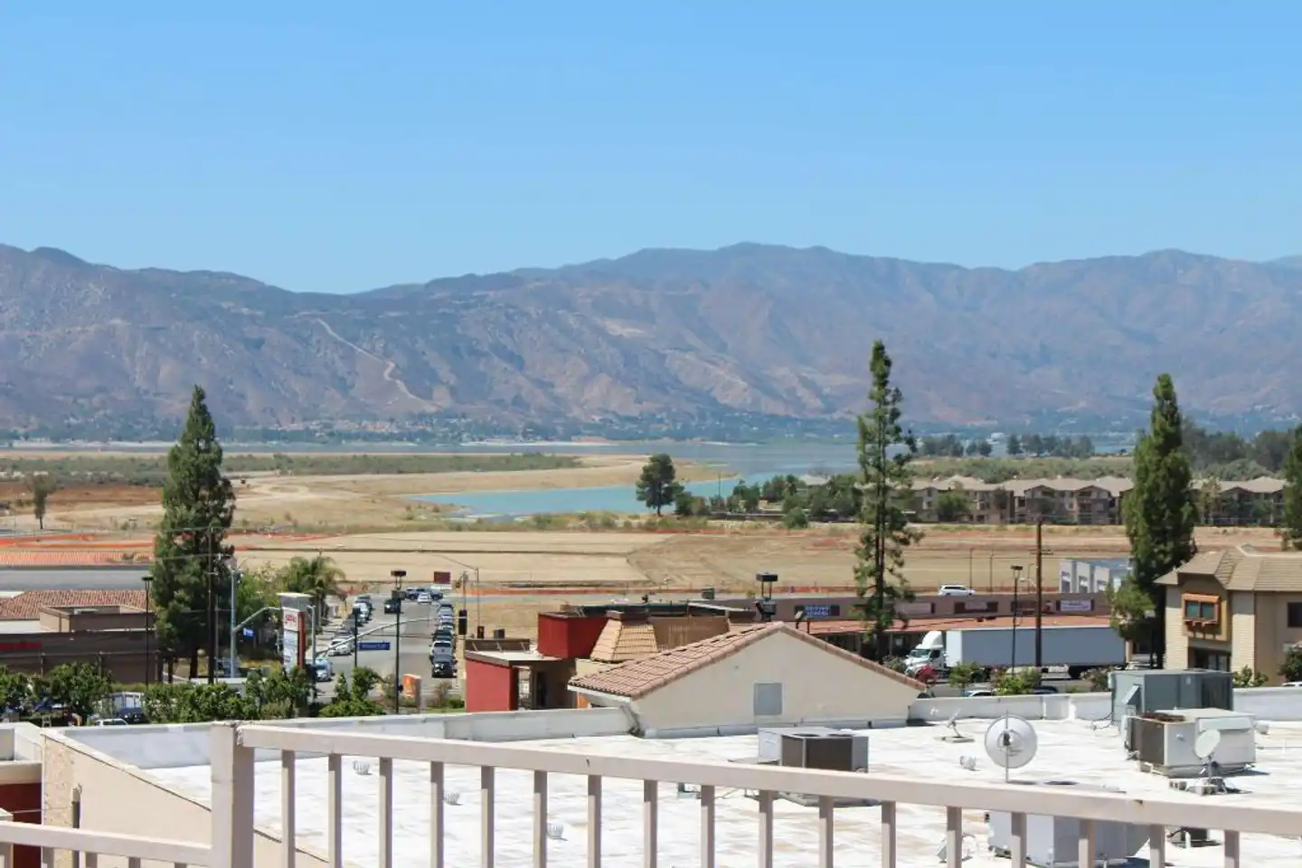 Best Western PLUS Lake Elsinore Inn & Suites Sport und Entertainment
