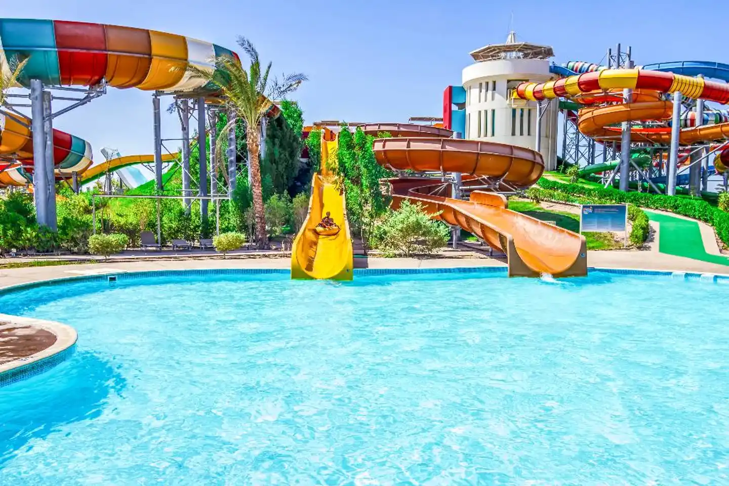 Jaz Makadi Saraya Palms Pool