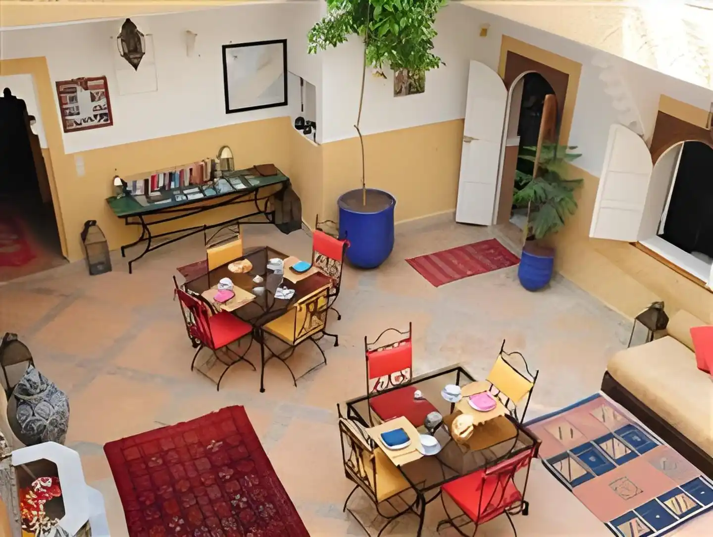 Riad Shaden Lobby