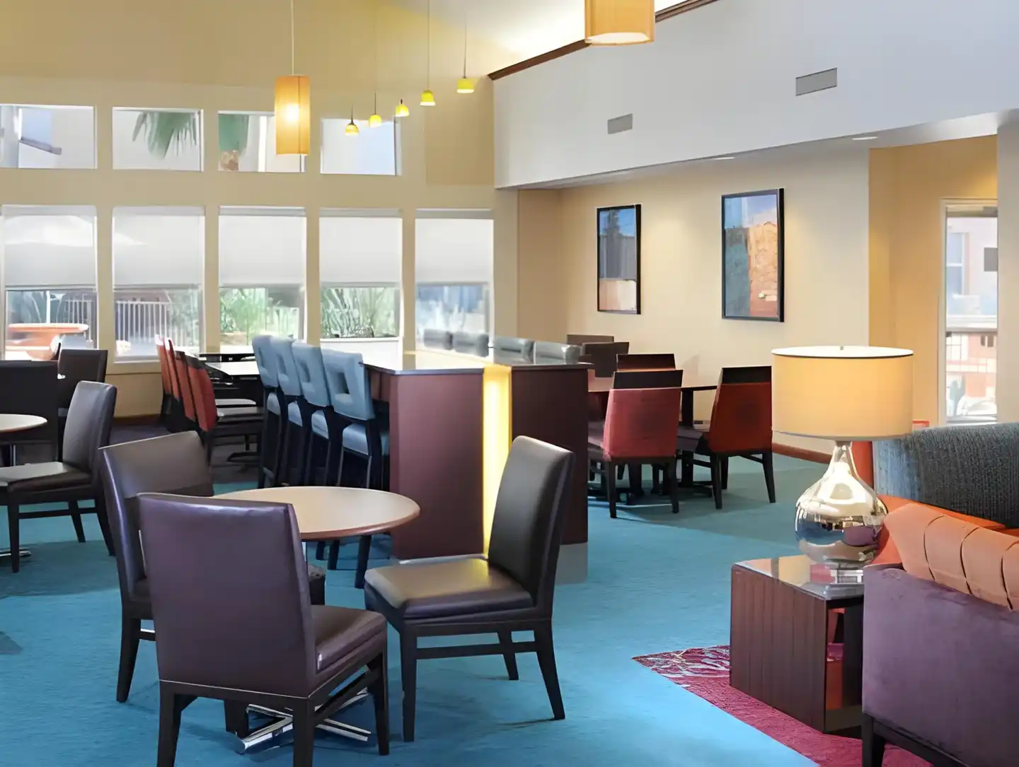Residence Inn by Marriott Phoenix Airport Restaurant