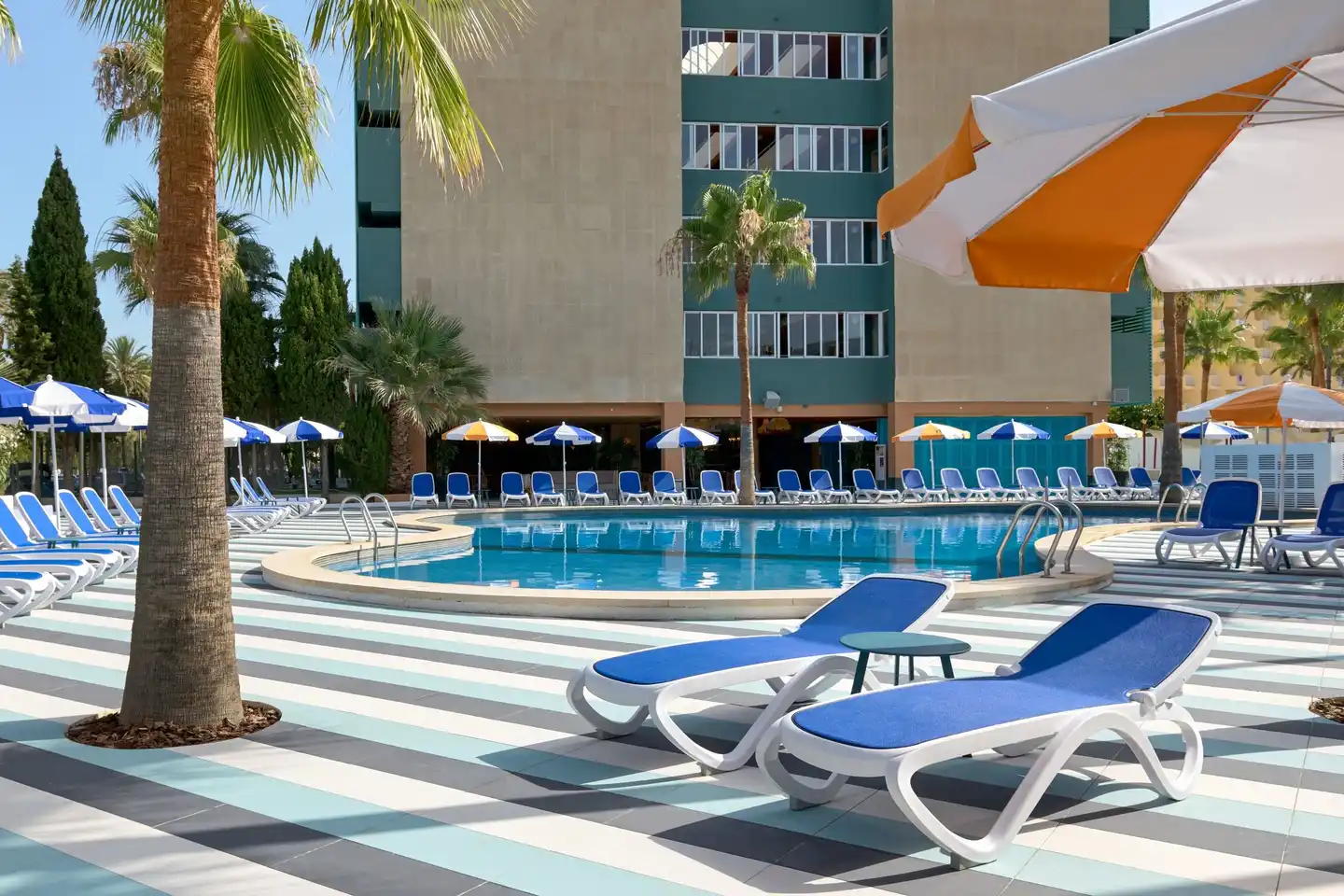 tent Mojito Suites Pool