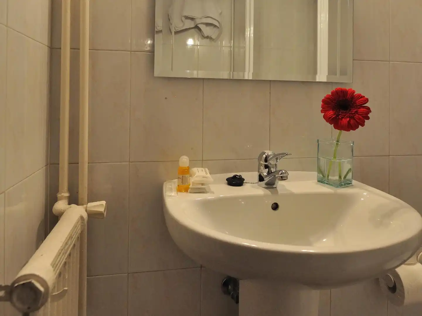 Hostal Ballesta Badezimmer
