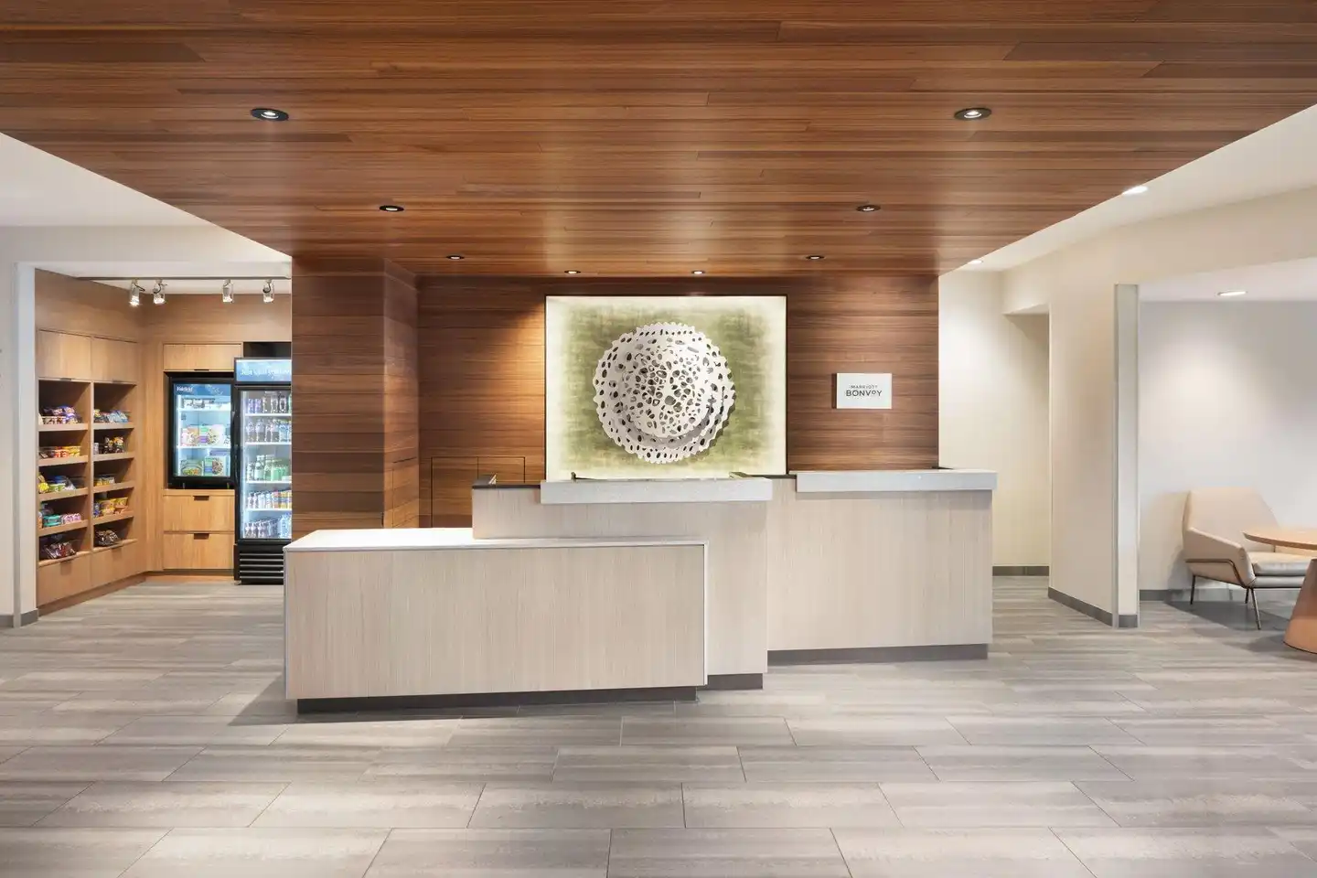 Fairfield Inn & Suites by Marriott West Kelowna Lobby