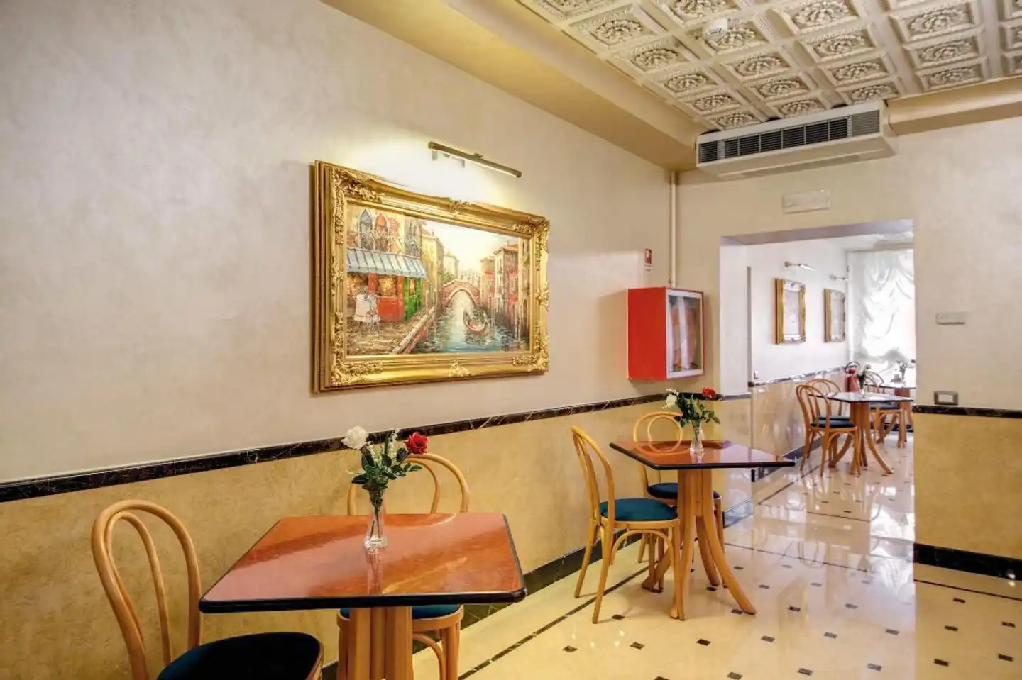 Domus Cavanis Lobby
