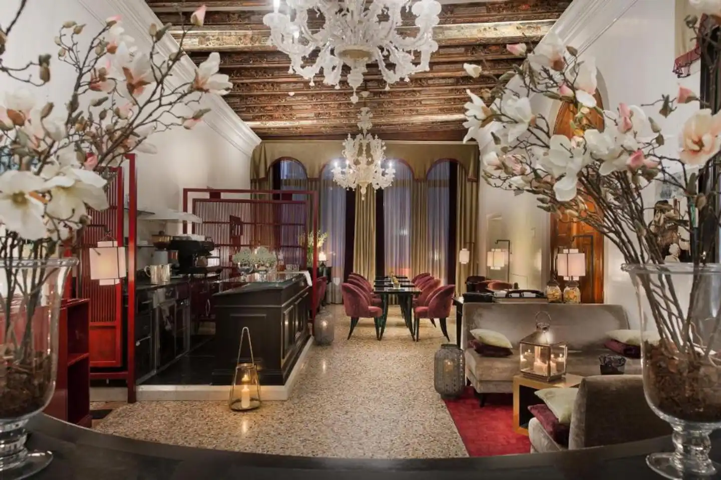 Ca' Gottardi Lobby