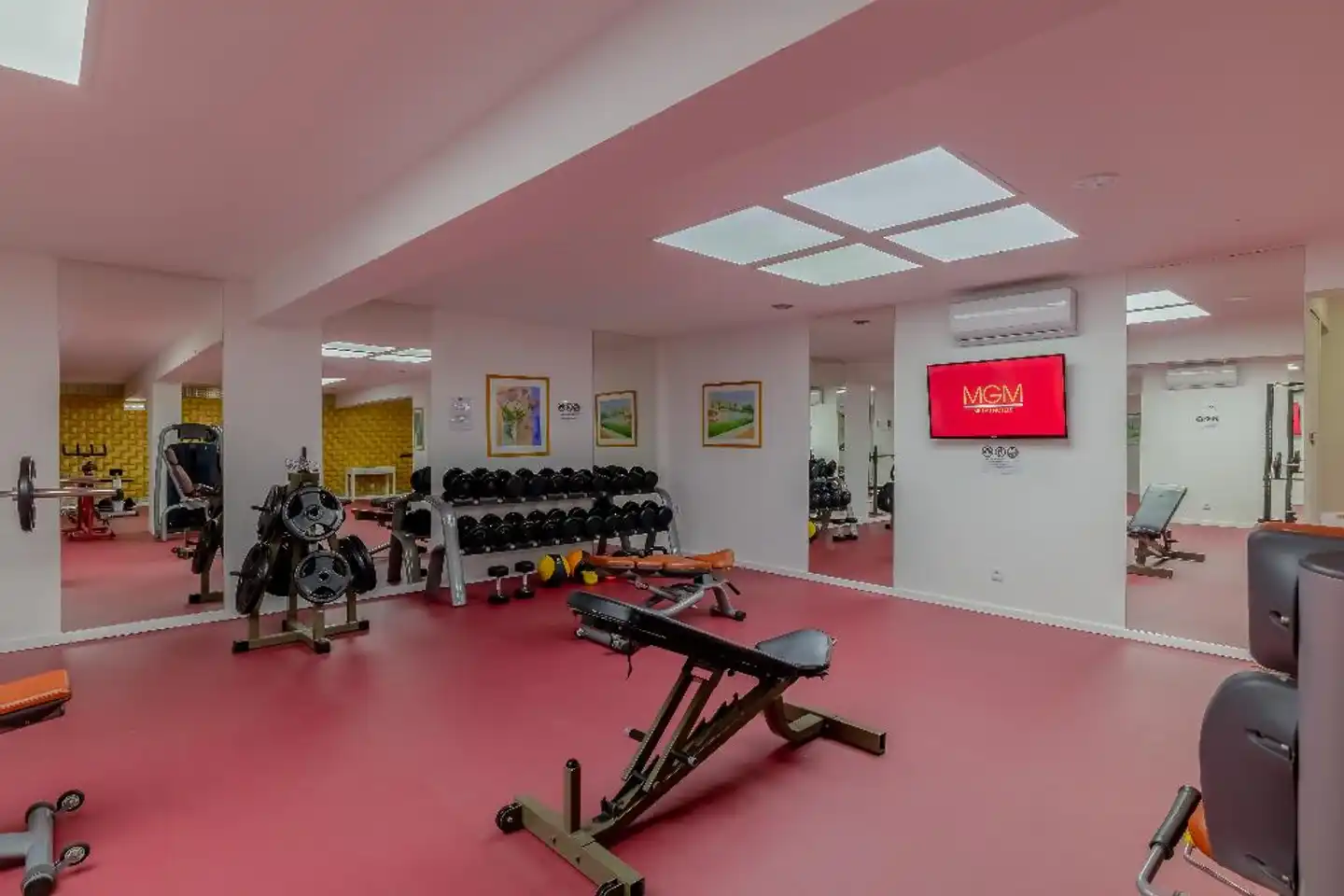 Grand Muthu Oura View Beach Club Sport und Entertainment