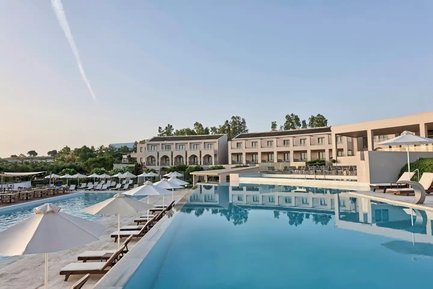 Atlantica Eleon Grand Resort & Spa Pool