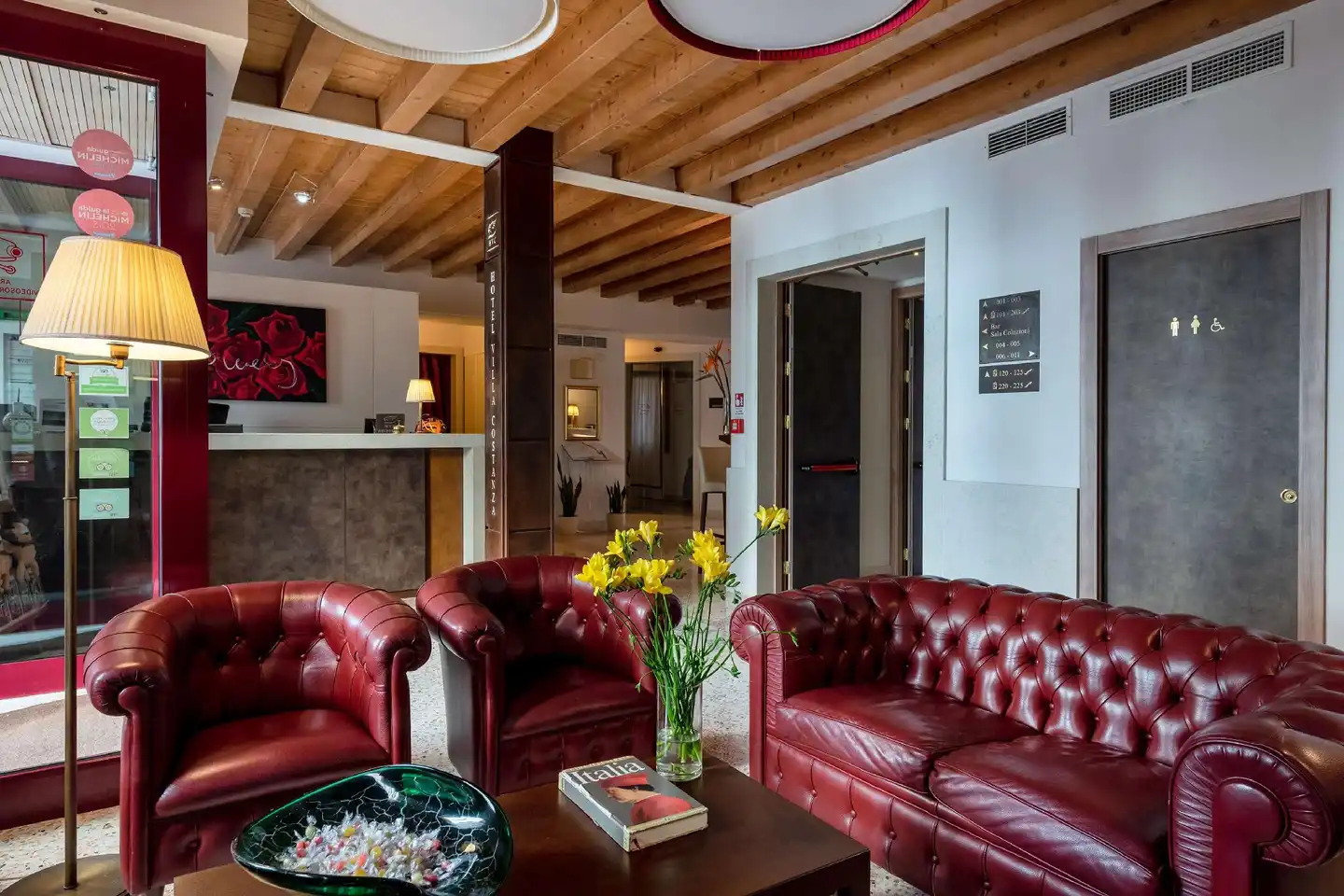 Villa Costanza Lobby