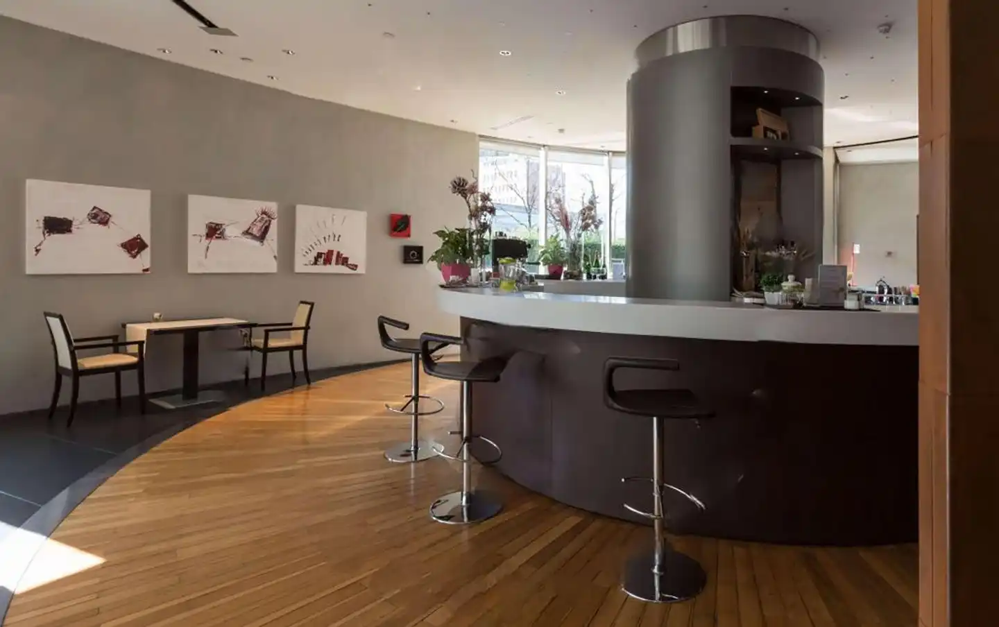 The Hub Hotel Bar