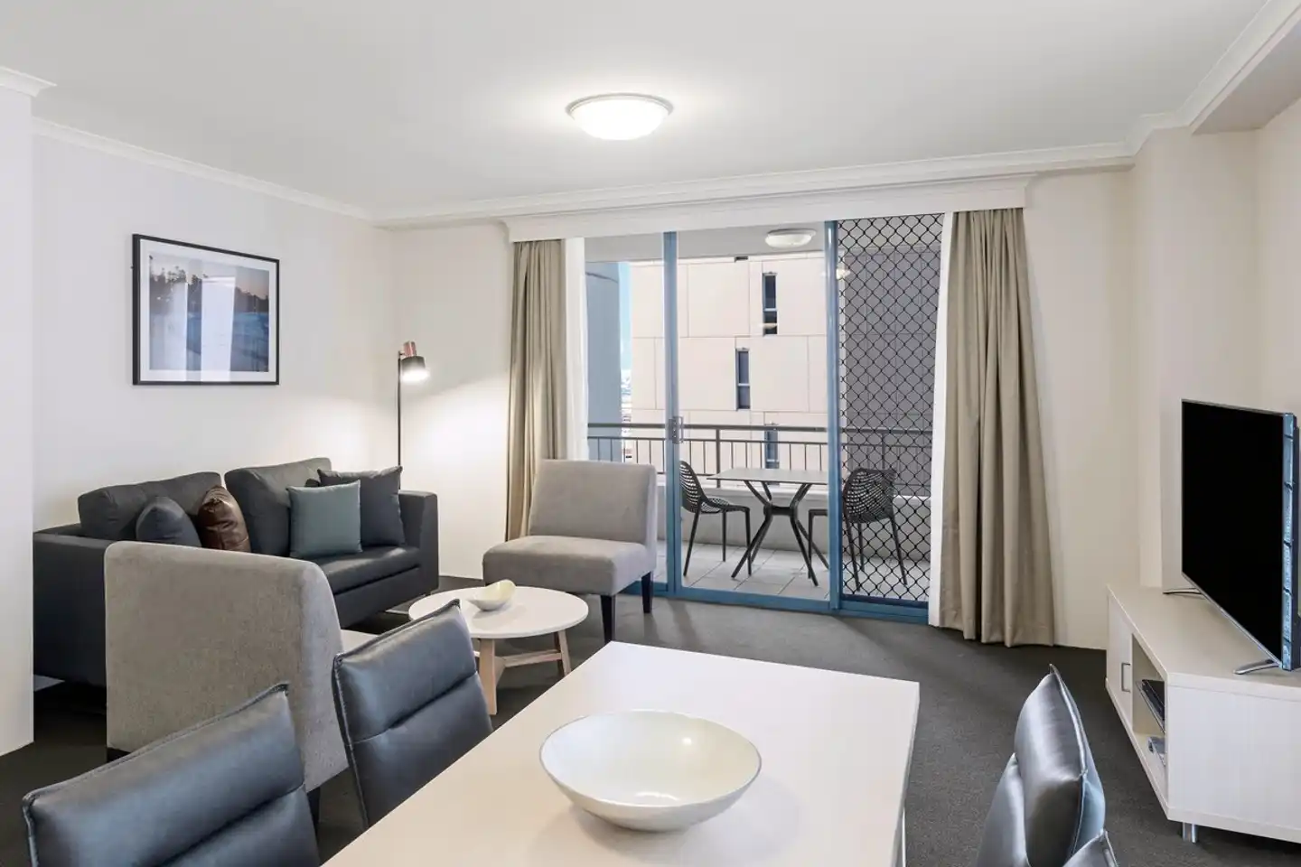Oaks Sydney Castlereagh Suites Wohnbeispiel