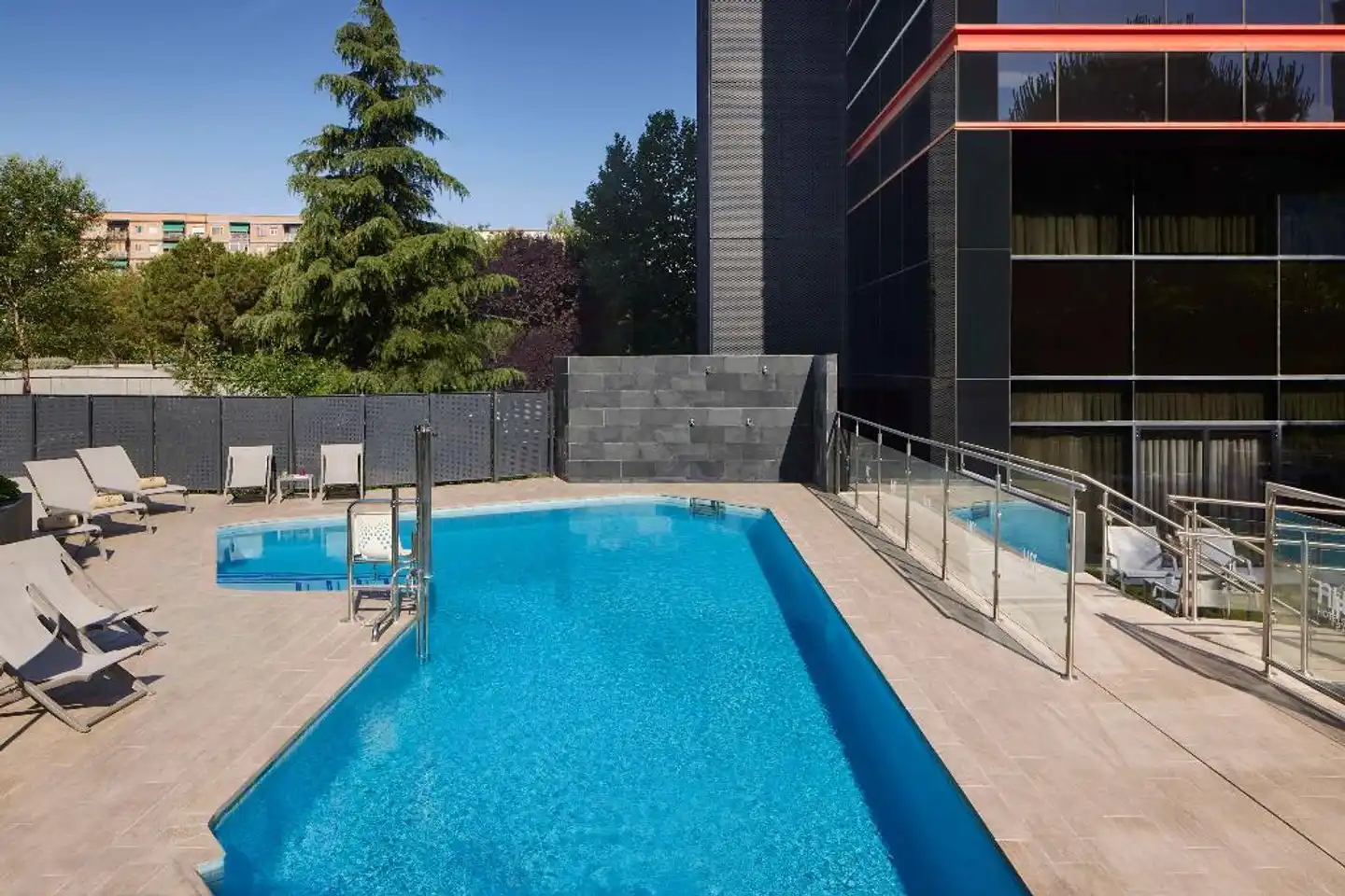 NH Madrid Ribera del Manzanares Pool