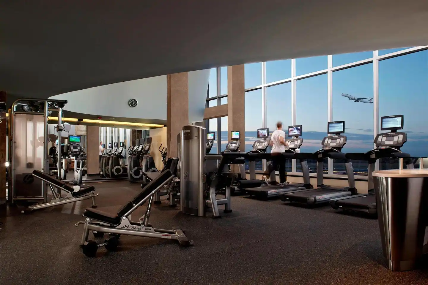 Montreal Airport Marriott In-Terminal Hotel Sport und Entertainment