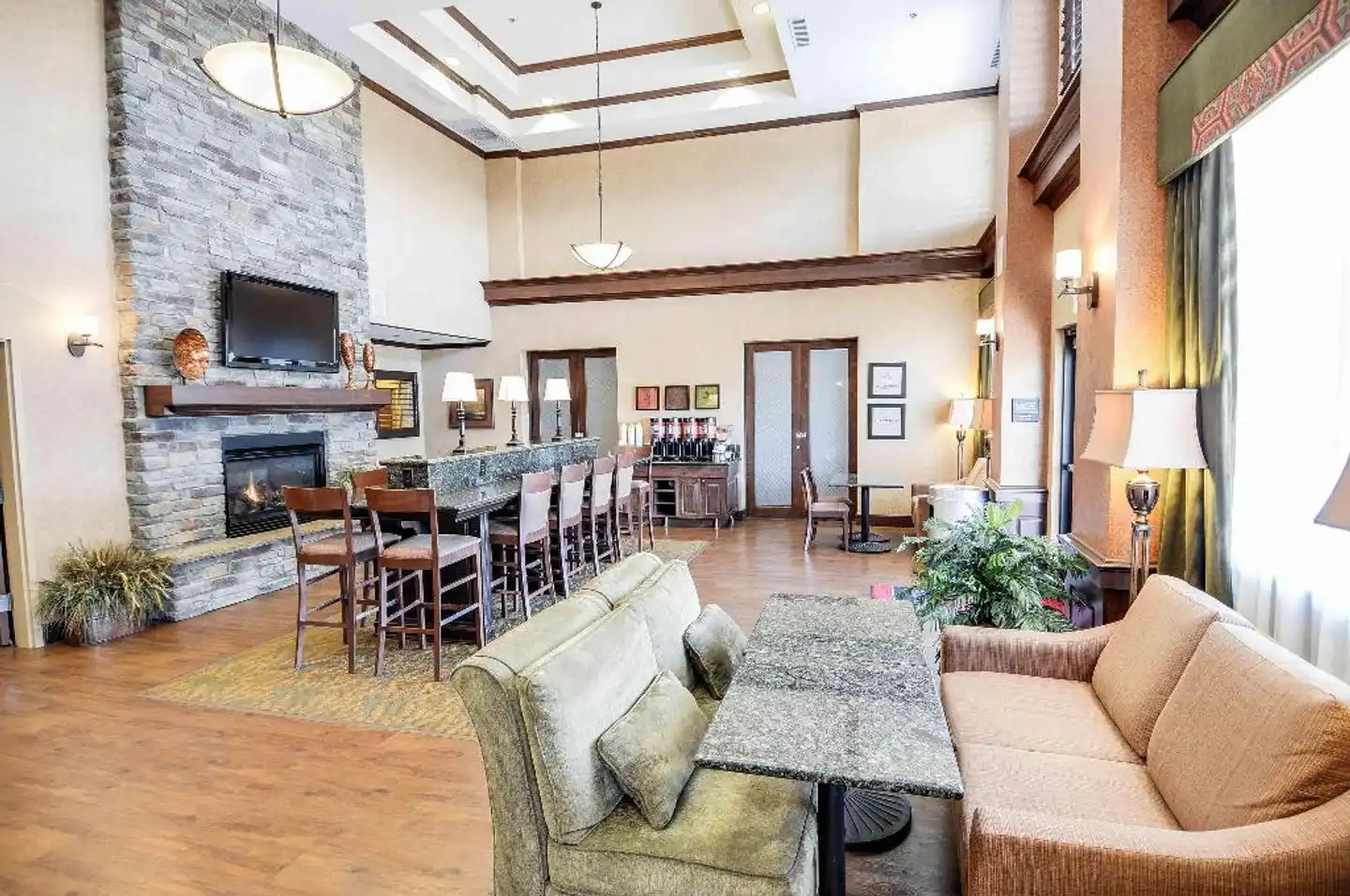 Hampton Inn & Suites Pinedale Lobby