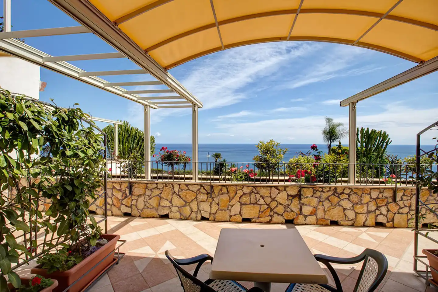 Hotel Antares Terrasse