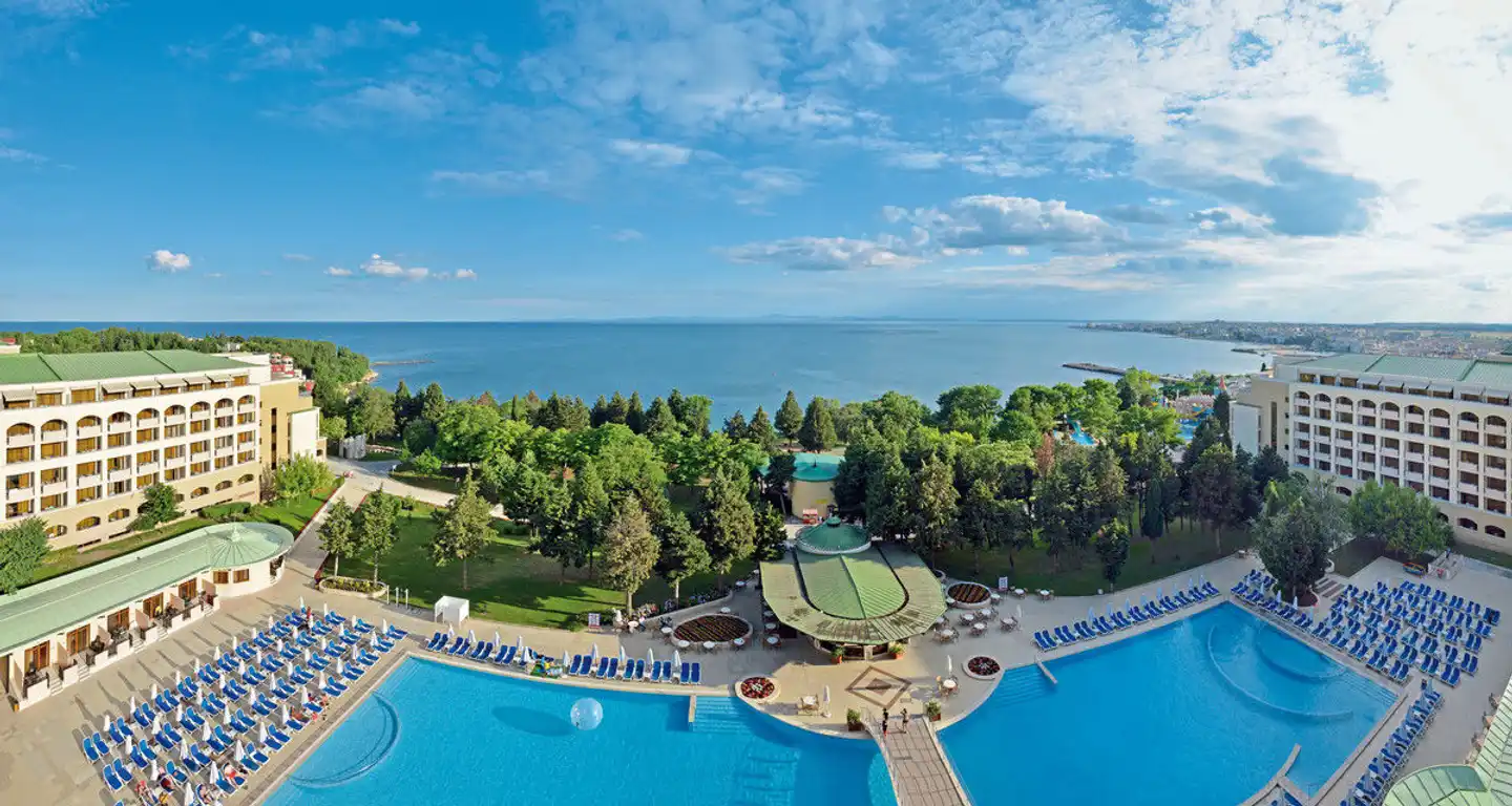 Sol Nessebar Palace Pool