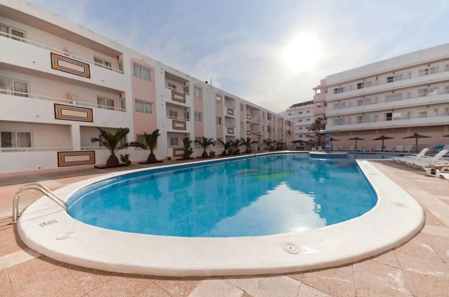 Vibra Panoramic Pool