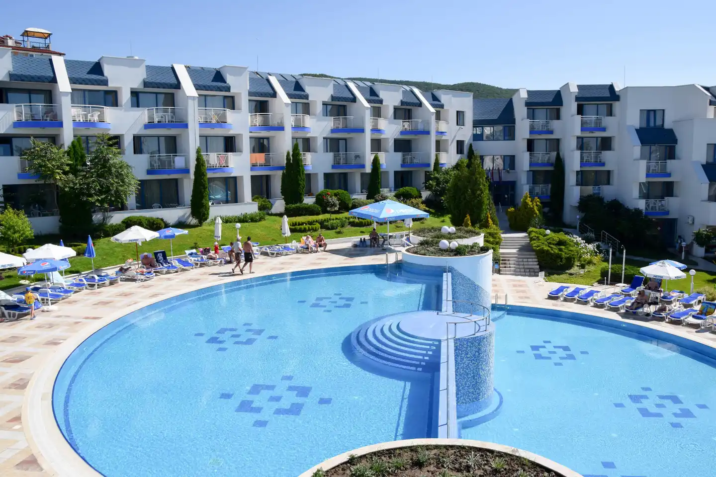 Sineva Park Pool