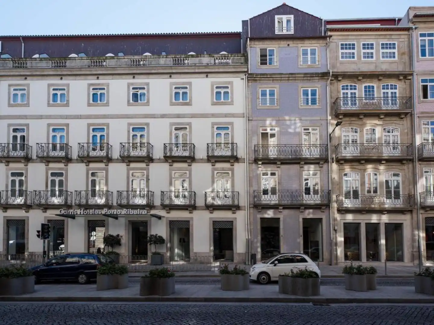 Carris Porto Ribeira Aussenansicht