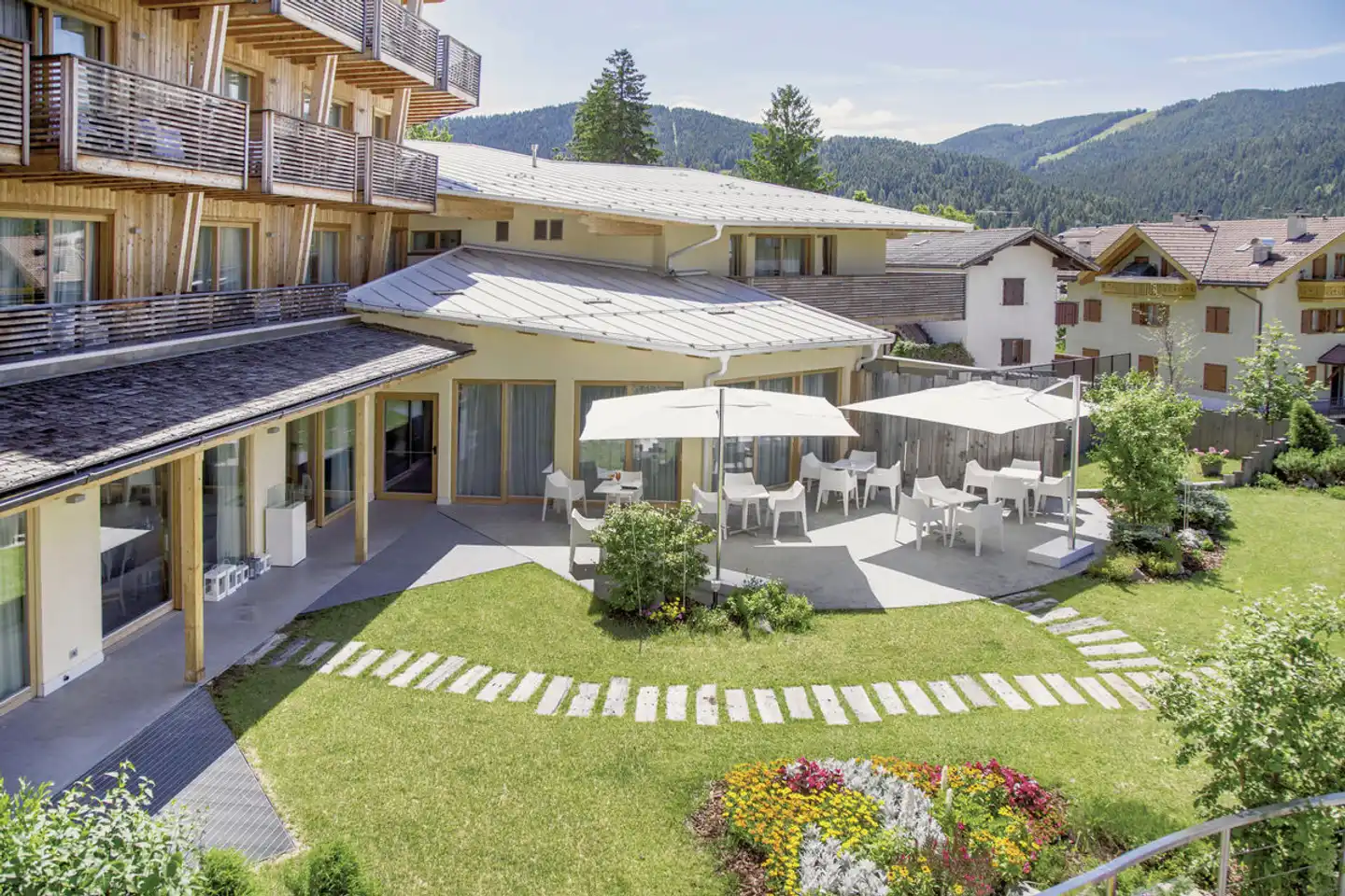 Blu Hotel Natura & Spa Aussenansicht