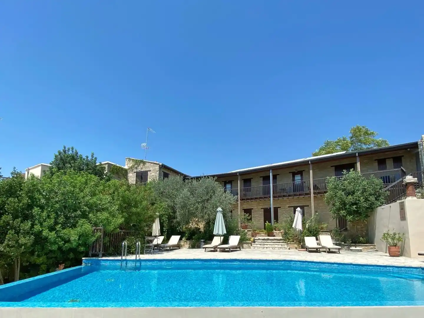 Eveleos Country House Pool
