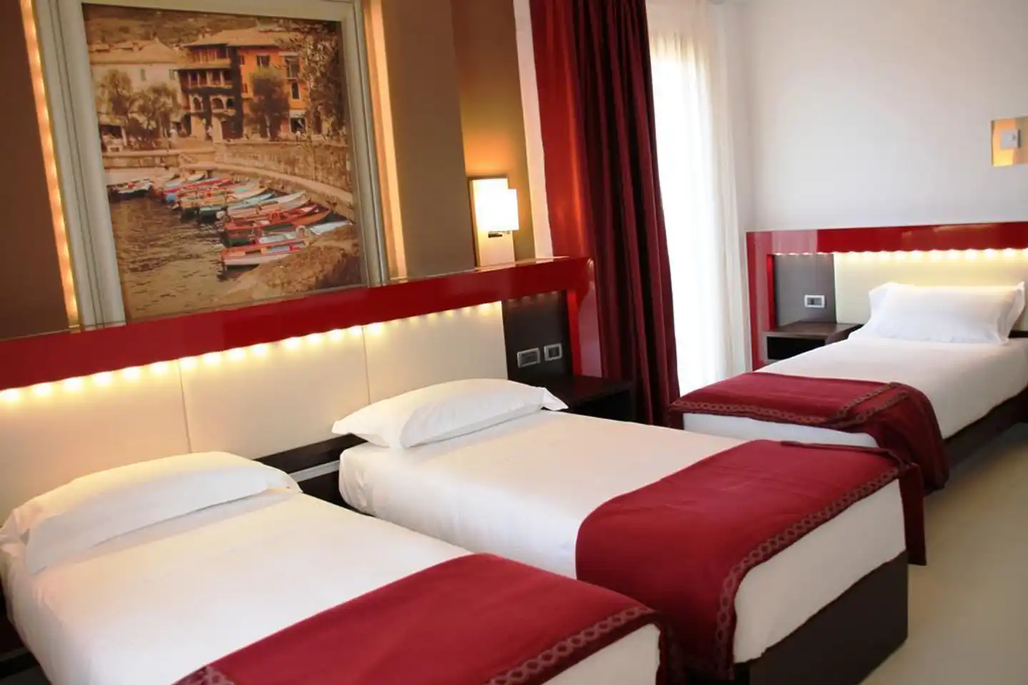 Kairos Garda Hotel Wohnbeispiel