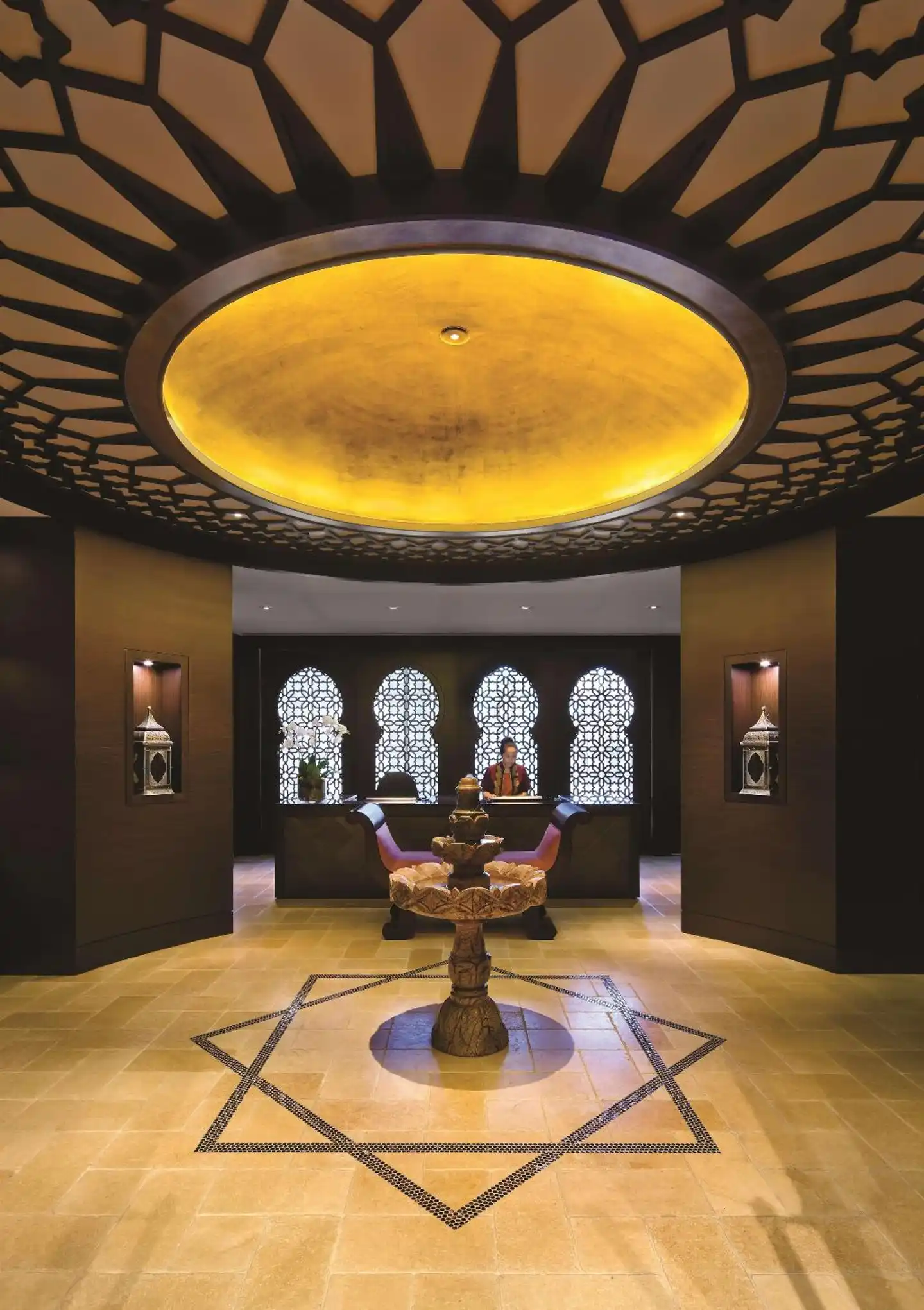 Shangri-La Hotel Toronto Lobby
