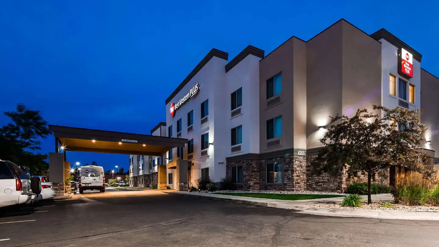 Best Western Plus Airport Inn & Suites Aussenansicht