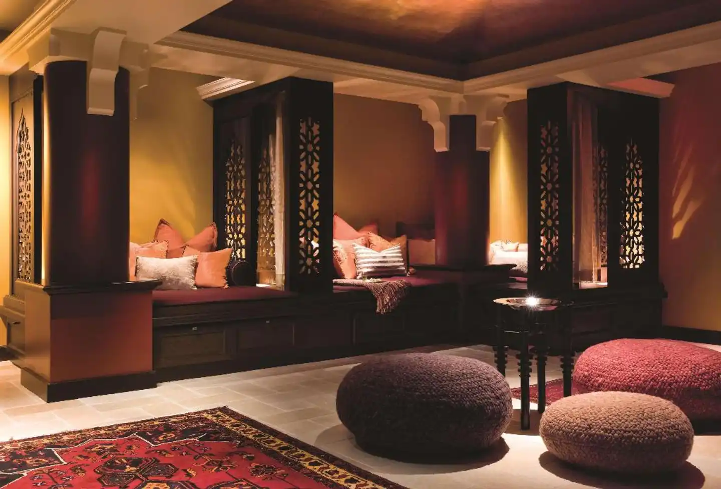 Shangri-La Hotel Toronto Lobby